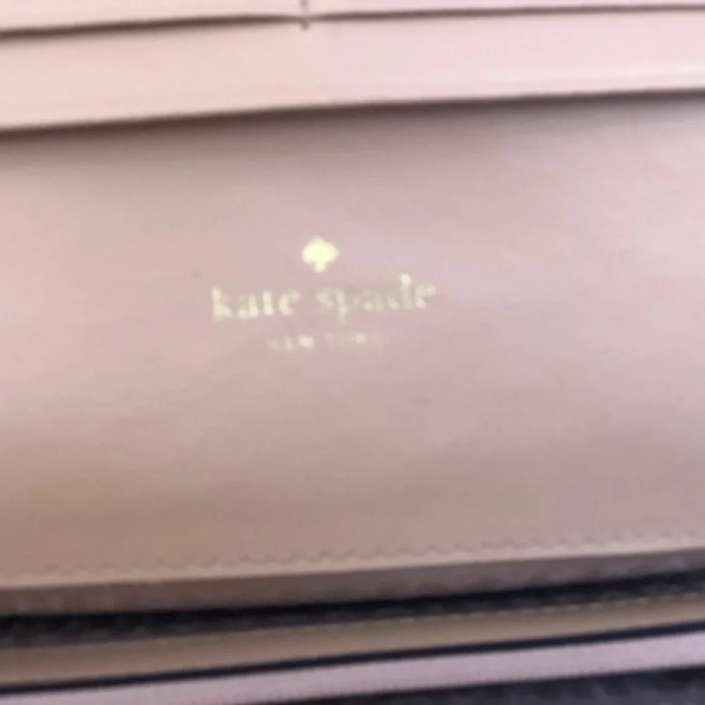Kate Spade new York Wristlet Wallet Clutch Leather